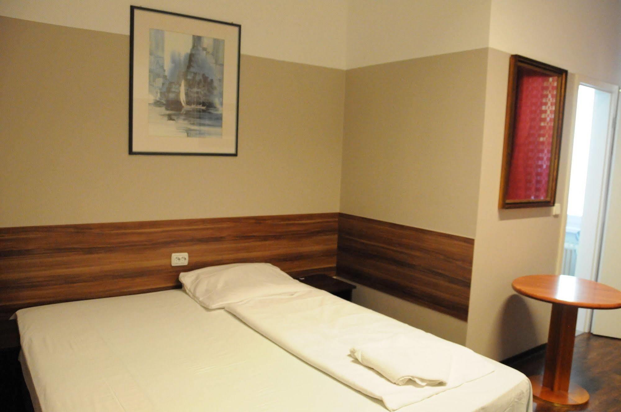 Potsdamer Inn Berlin Kültér fotó